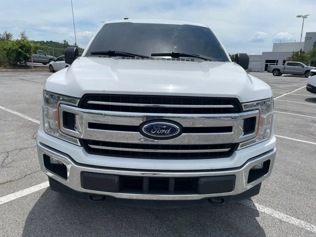 Used 2018 White Ford XLT image 9