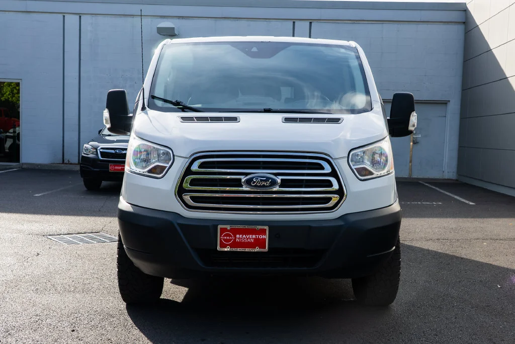 Used 2018 White Ford XLT image 2