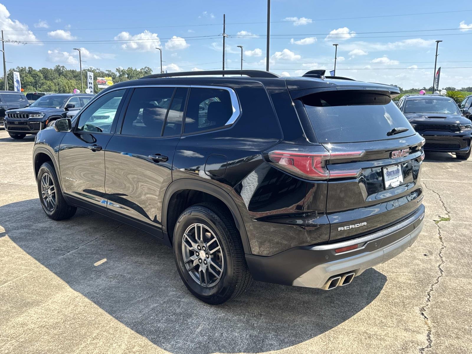 Used 2025 Black GMC FWD Elevation image 5