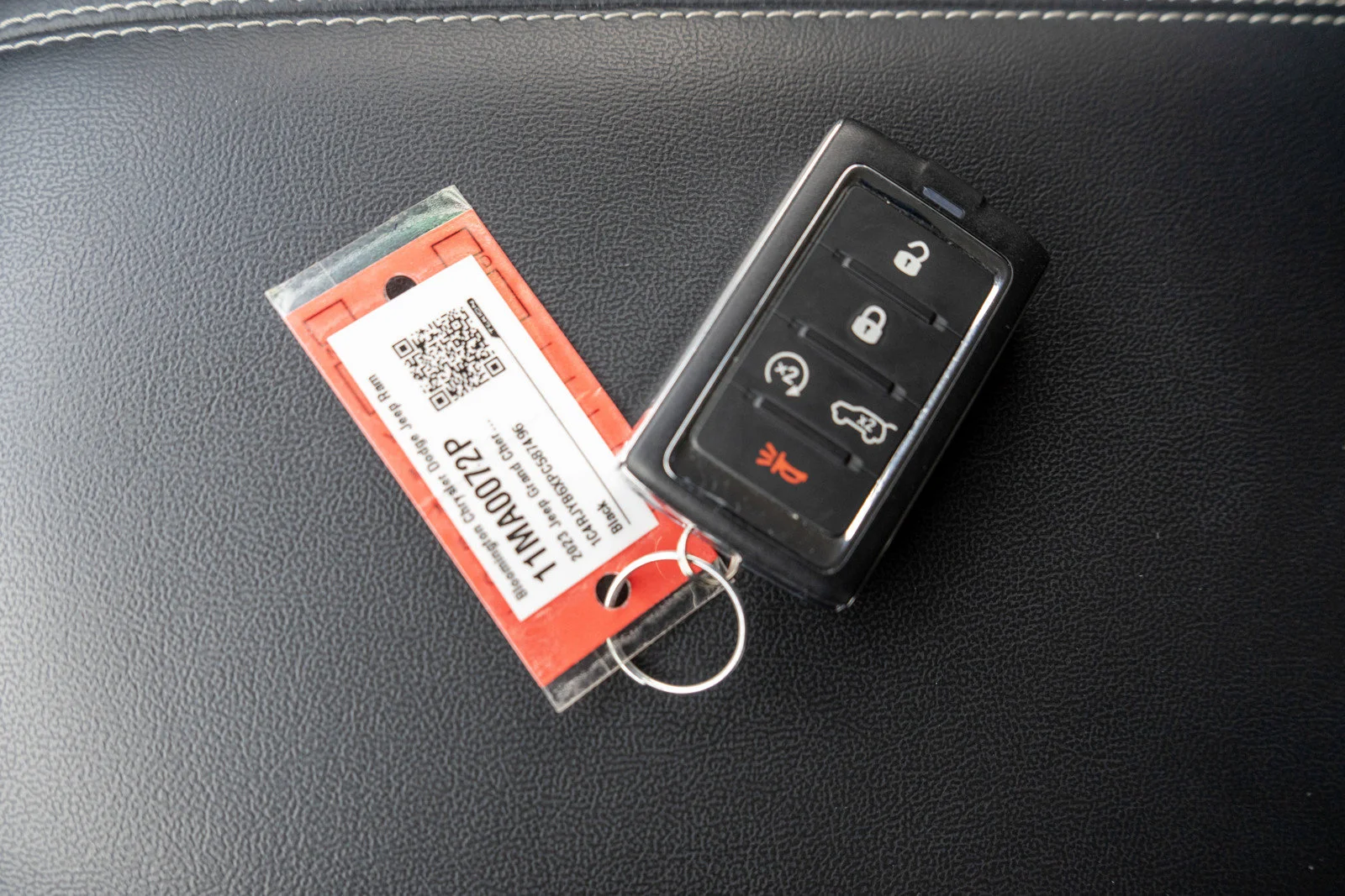 Used 2023 Diamond Black Crystal Pearlcoat Jeep 4xe image 35
