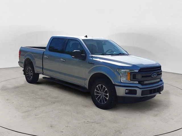 Used 2020 Silver Ford XLT image 7