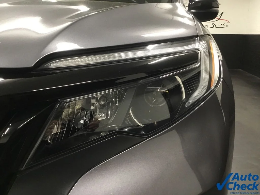 Used 2020 Gray Honda EX-L image 18