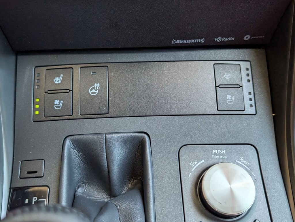 Used 2023 White Lexus F SPORT image 10