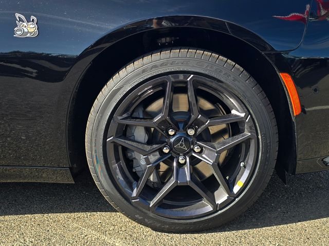 New 2026 Diamond Black Crystal Pearlcoat Dodge Scat Pack image 28