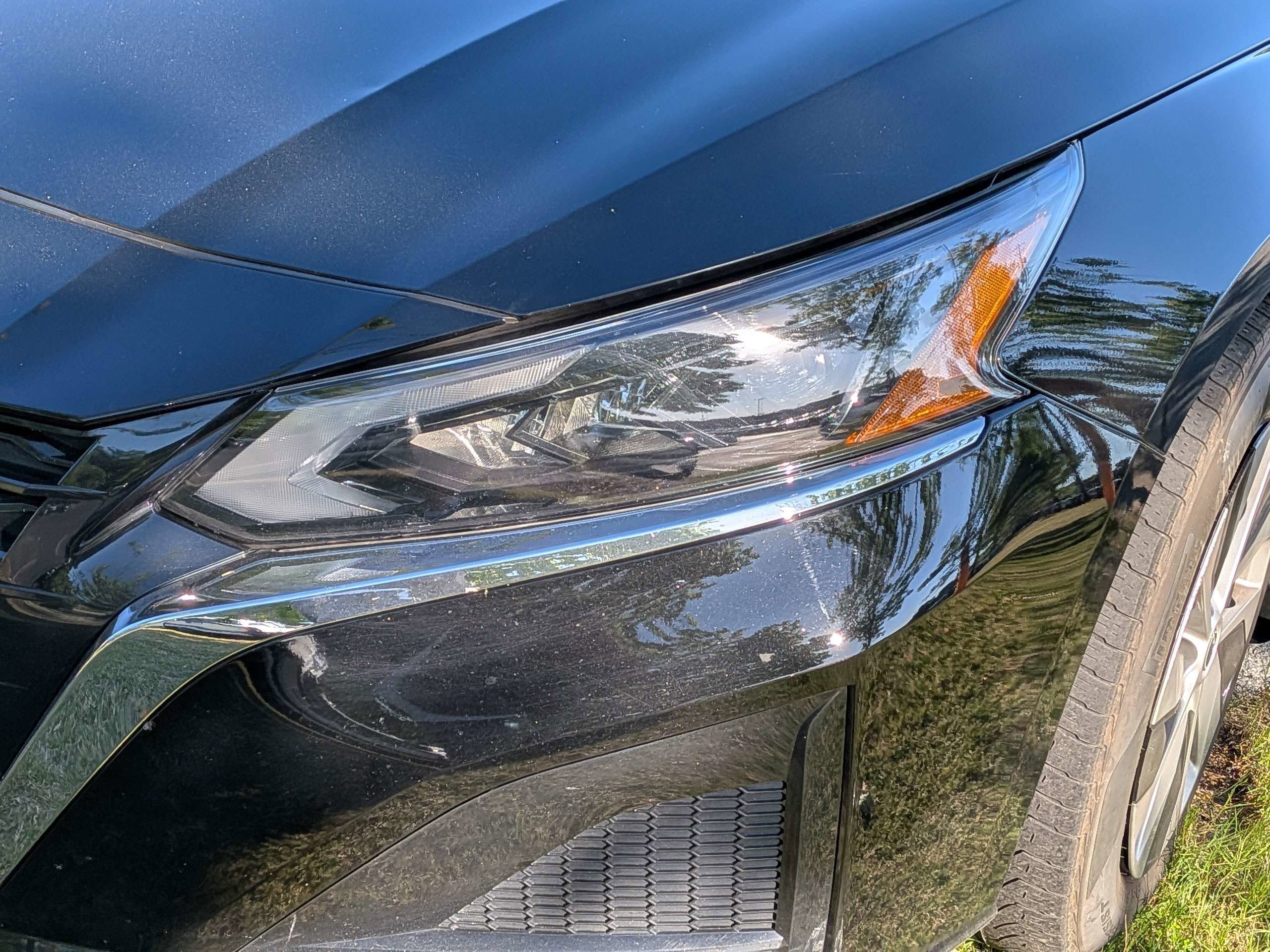 Used 2025 Black Nissan 2.5 S image 3