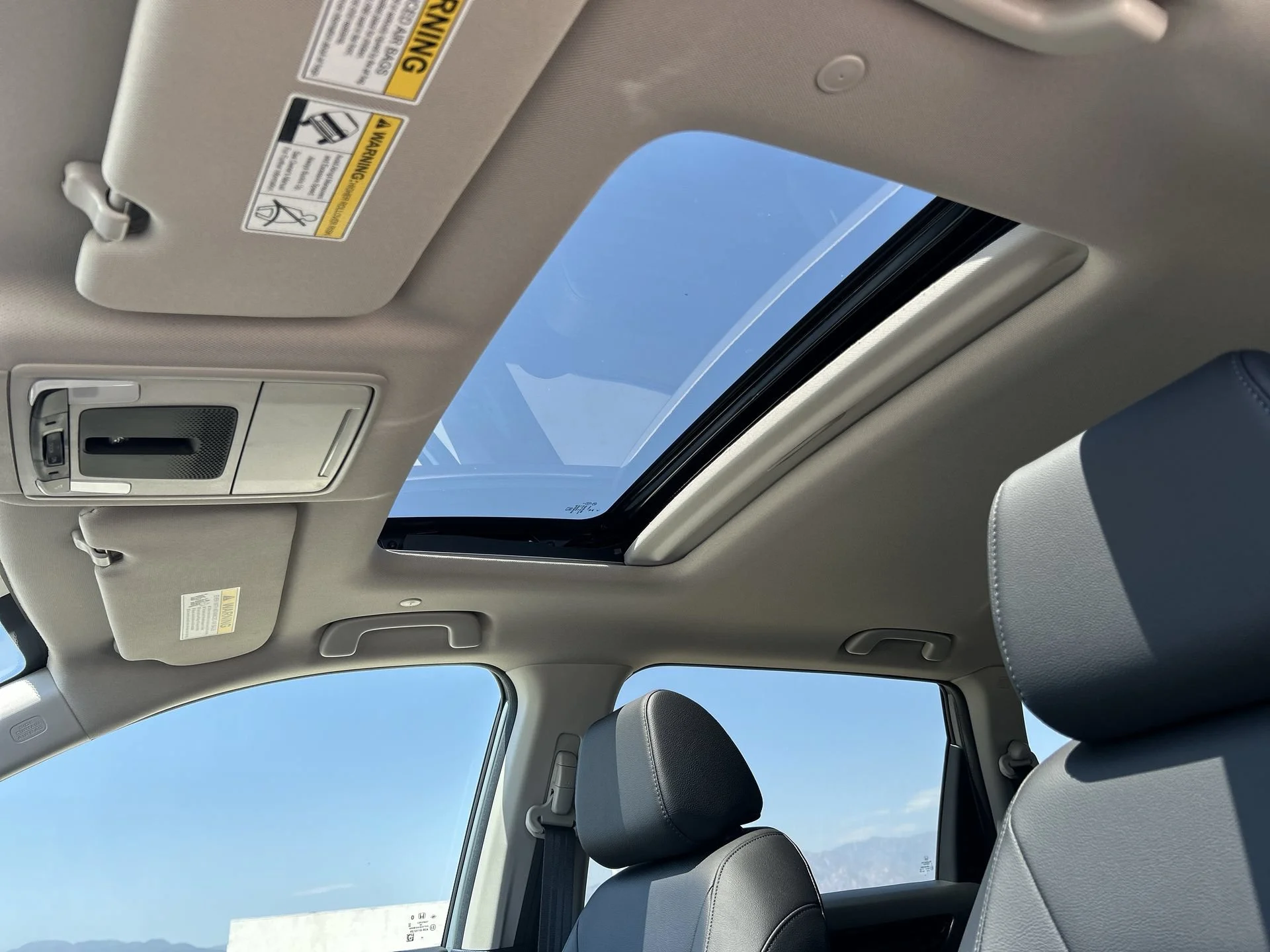 New 2027 Urban Gray Pearl Honda EX-L image 16