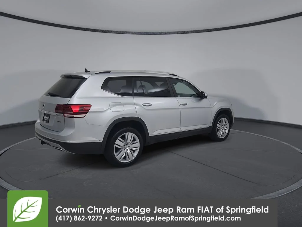 Used 2019  Volkswagen SEL image 15