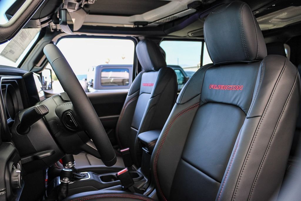 New 2026 Black Clearcoat Jeep Rubicon X image 18