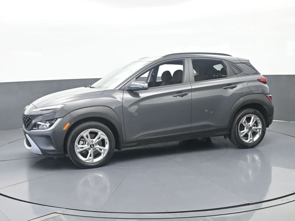 Used 2023 Ecotronic Gray Hyundai SEL image 2