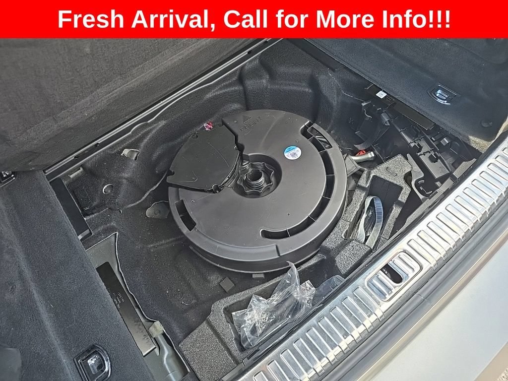 Used 2021  Audi 4.0 TFSI quattro image 33