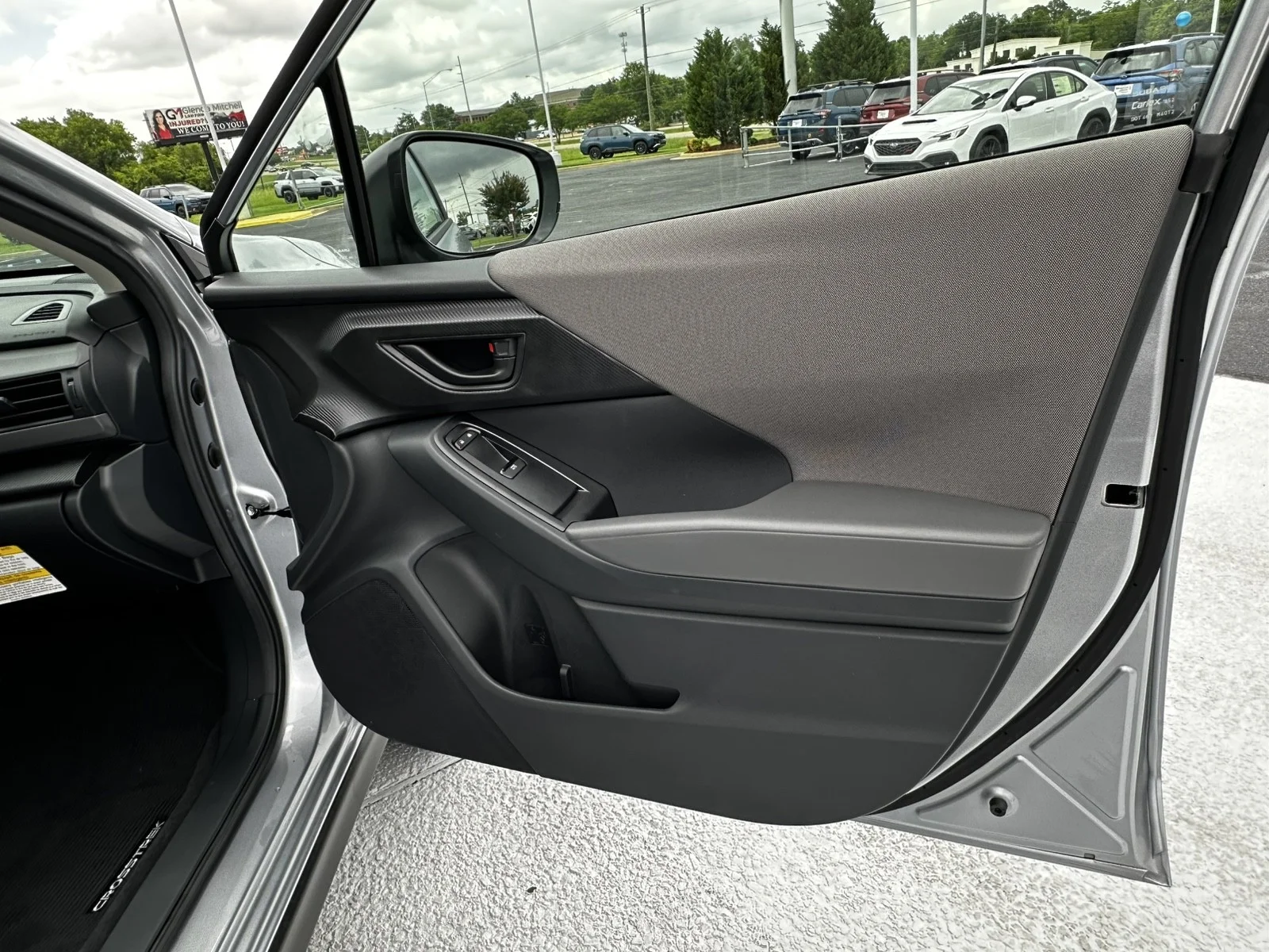 New 2026 ICE SILVER METALLIC Subaru Base image 13