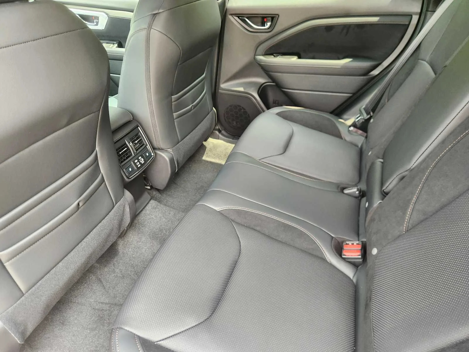 New 2026 MAGNETITE GRAY METALLIC Subaru Touring image 20