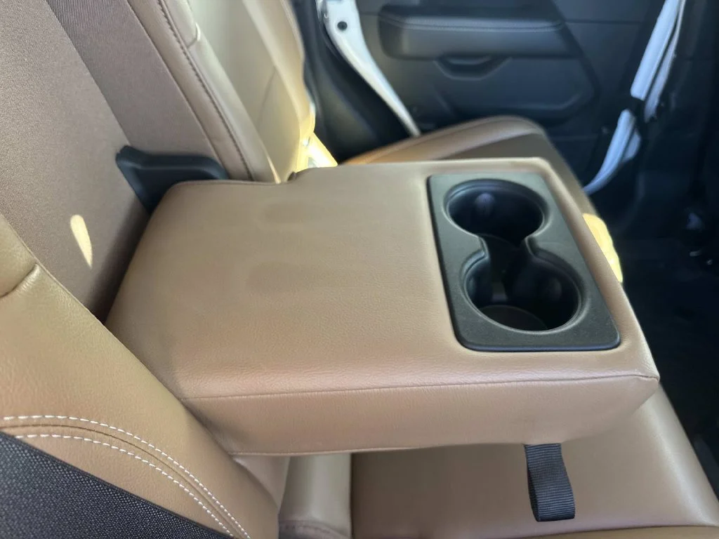 Used 2023 White Jeep Rubicon image 18