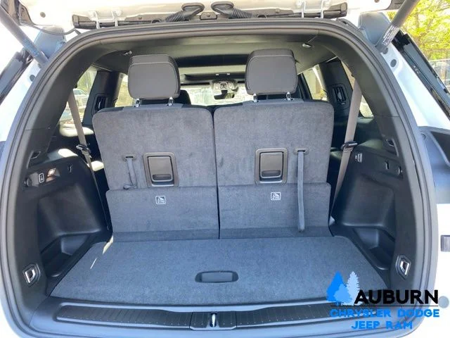 New 2026 Bright White Clearcoat Jeep Laredo X image 10