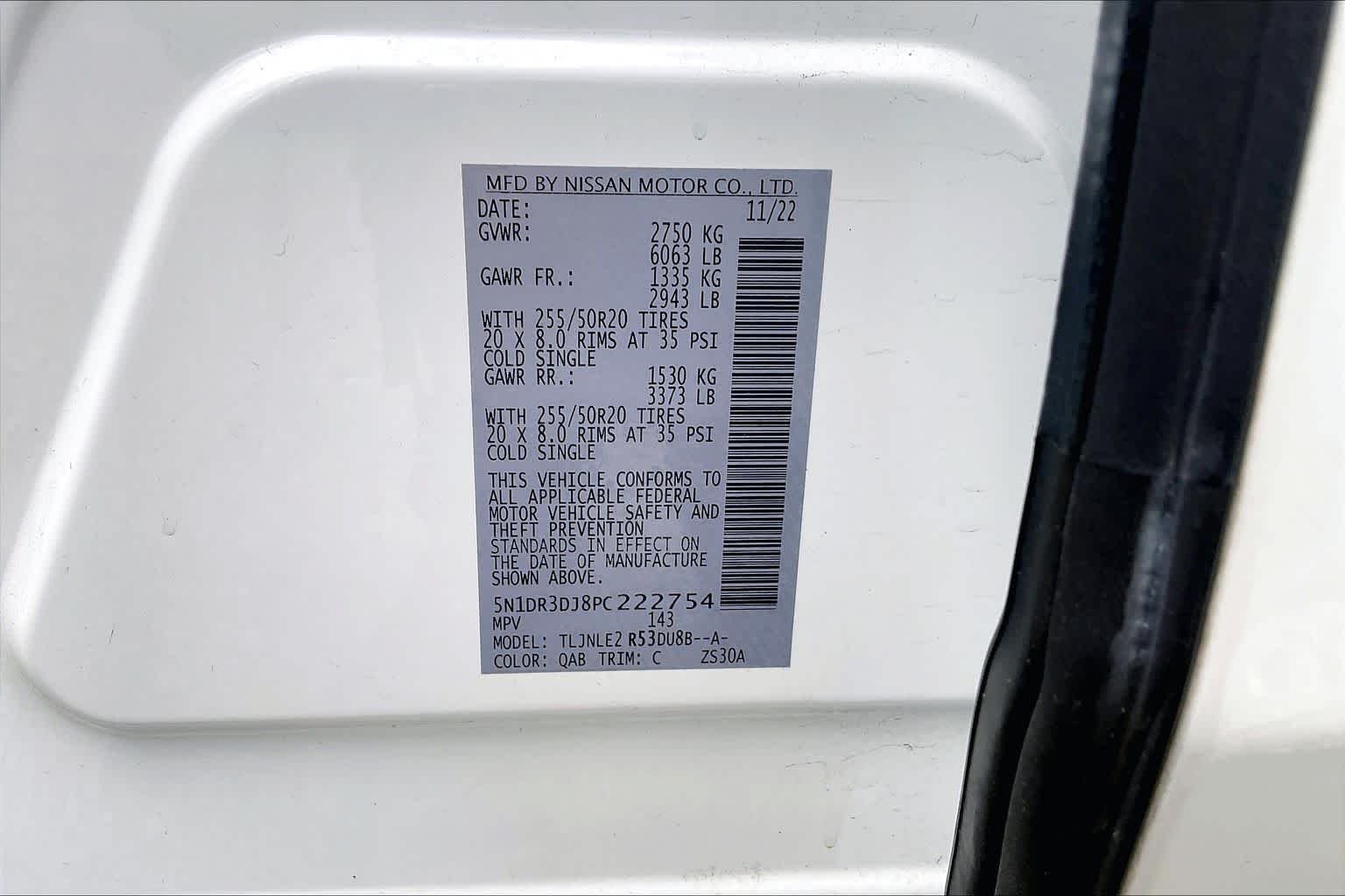 Used 2023 Super Black Nissan Platinum image 33