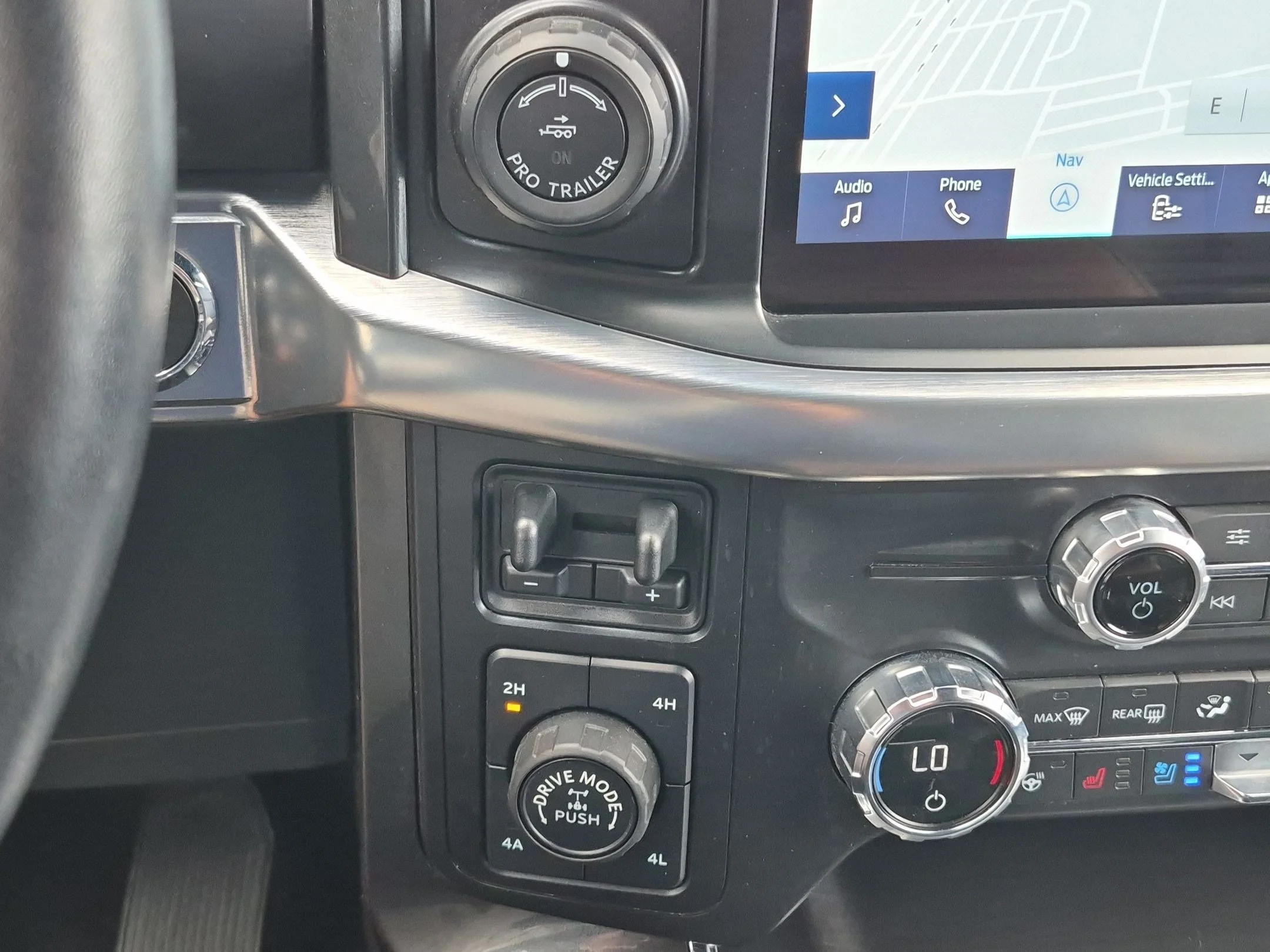 Used 2021 Blue Metallic Ford LARIAT image 22
