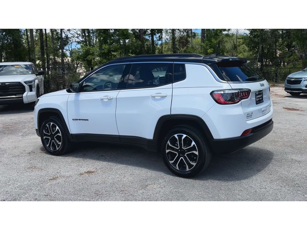 Used 2022 White Jeep Limited image 6