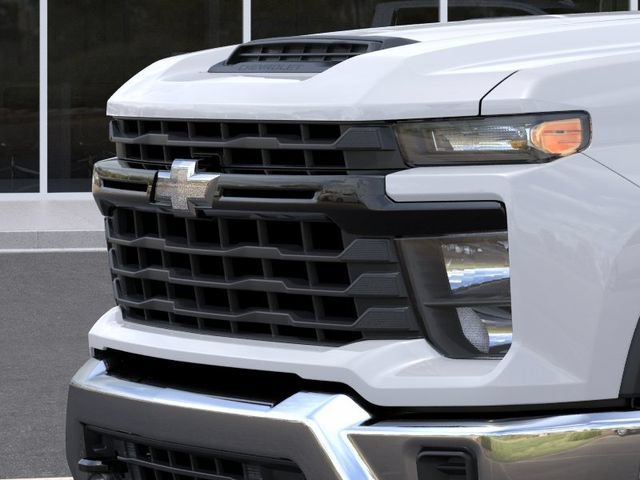 New 2026 Summit White Chevrolet Work Truck image 13