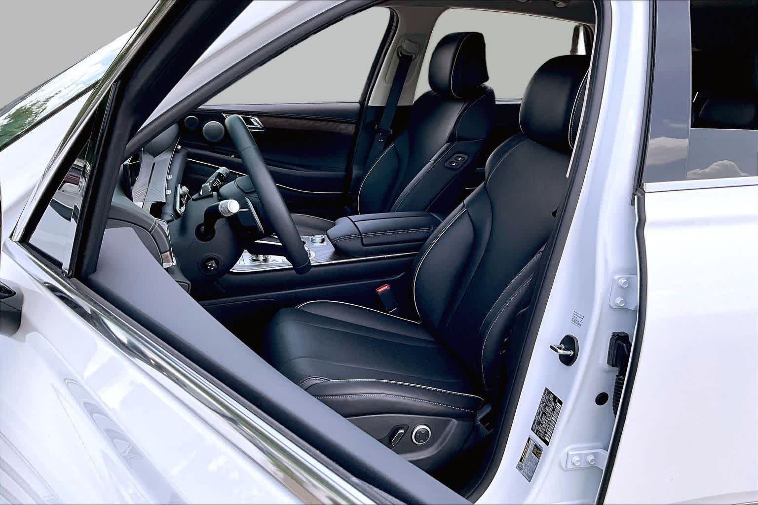 Certified Pre-Owned 2026 Genesis GV80 2.5T Advanced