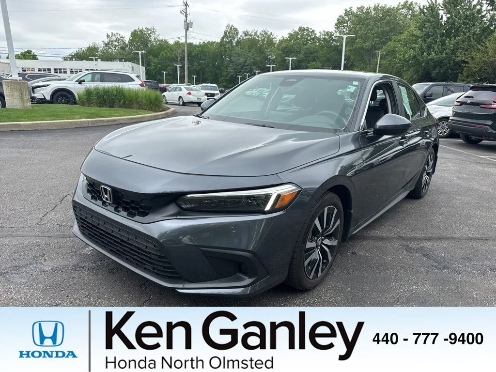 2024 Honda Civic EX-L CVT's photo