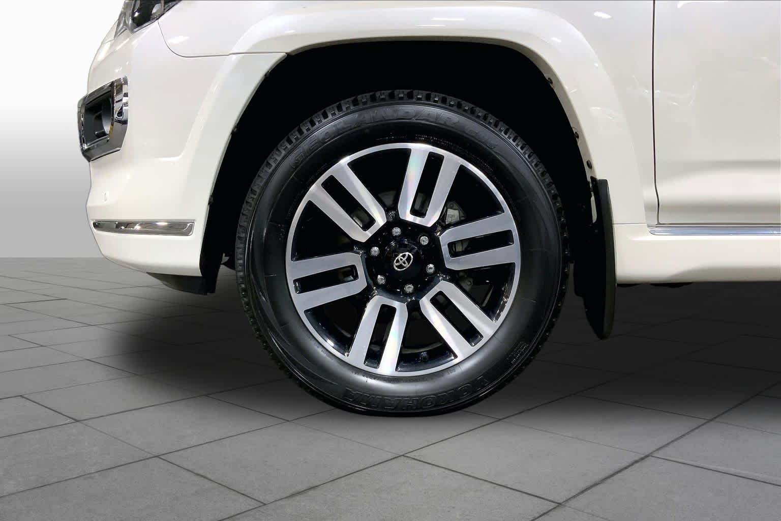 Used 2022 Blizzard Pearl Toyota Limited image 11
