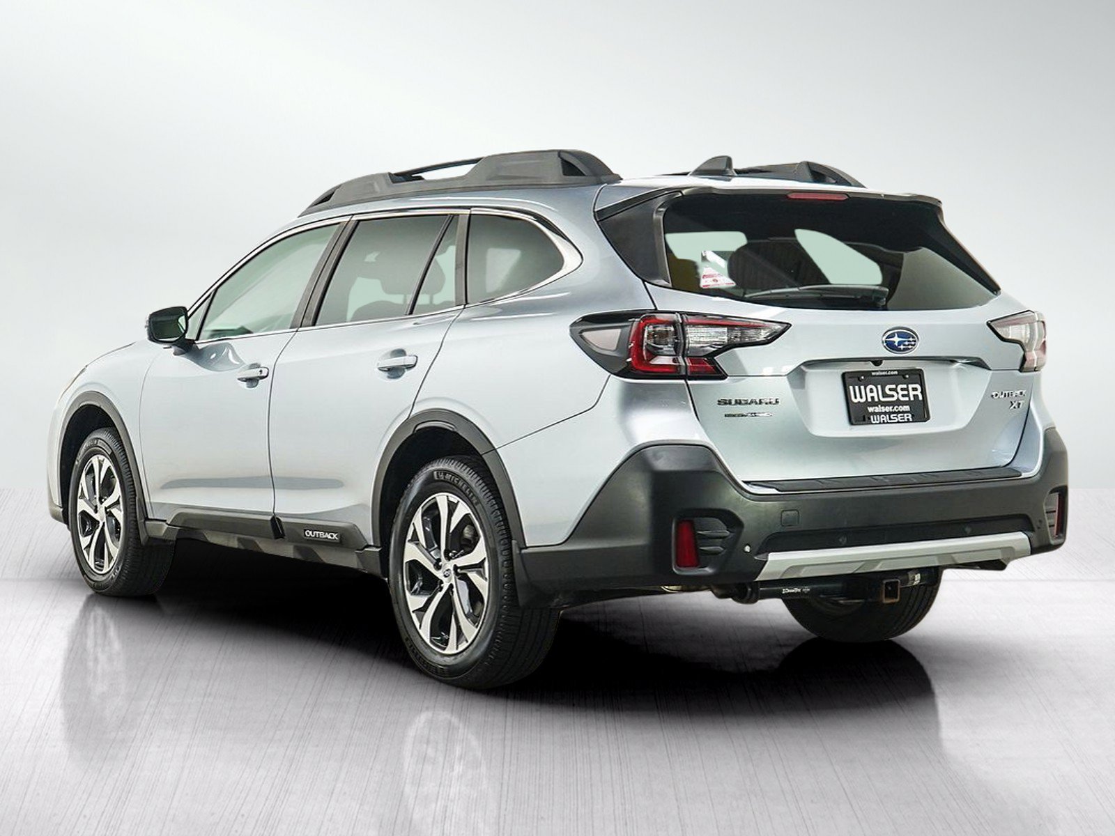 Used 2020 Ice Silver Metallic Subaru Limited Xt image 3