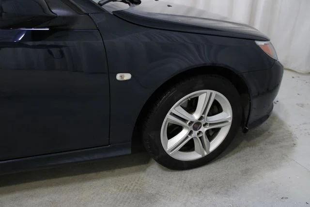 Used 2011 Black Saab Turbo4 image 34