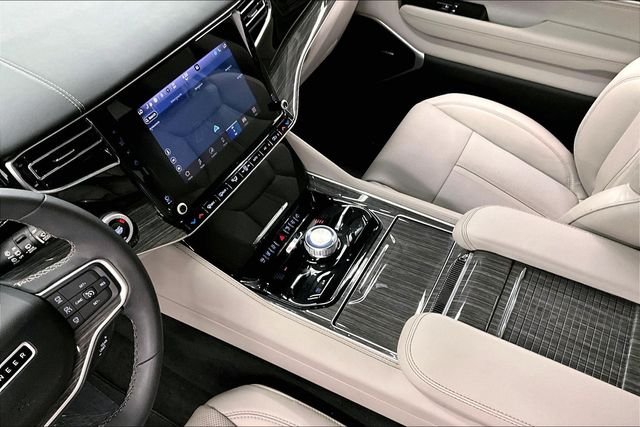 2022 Jeep Wagoneer Series III - Photo 15