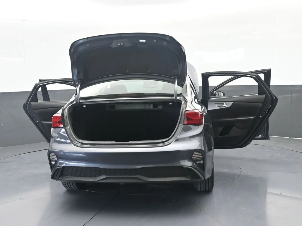 Used 2023 Gravity Gray Kia LXS image 67