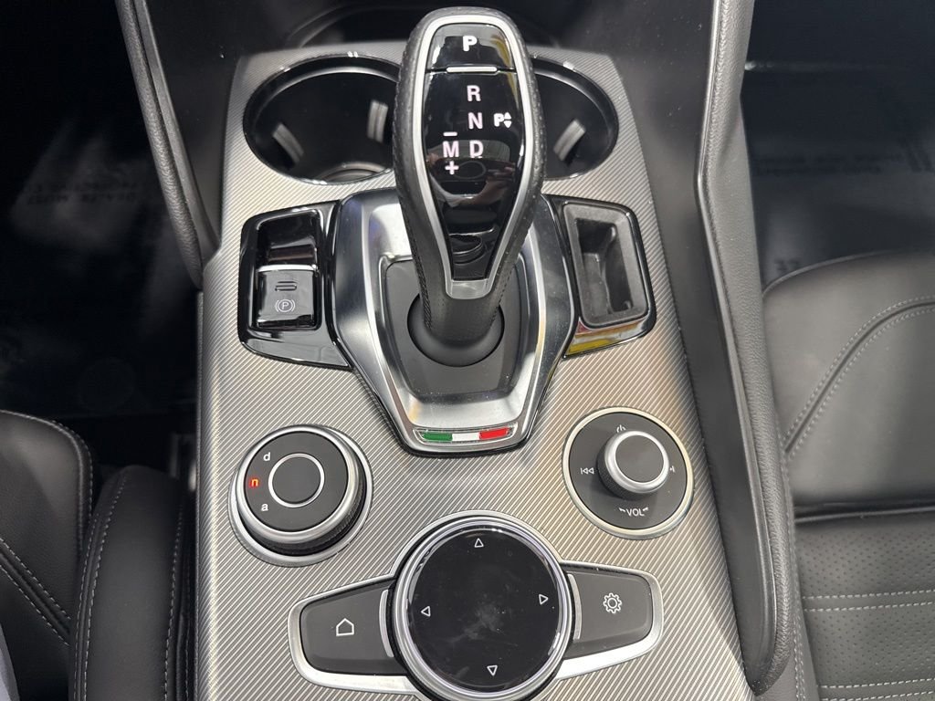 Used 2024 Gray Alfa Romeo Veloce image 16