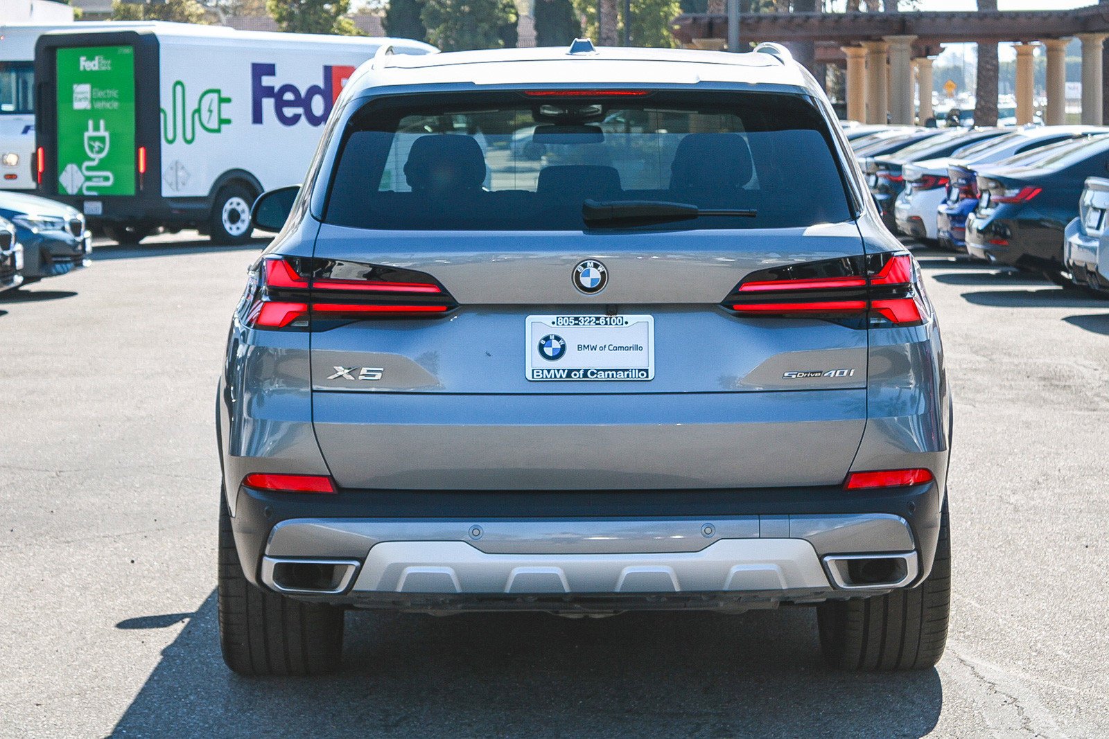 Used 2024 Skyscraper Grey Metallic BMW sDrive40i image 5