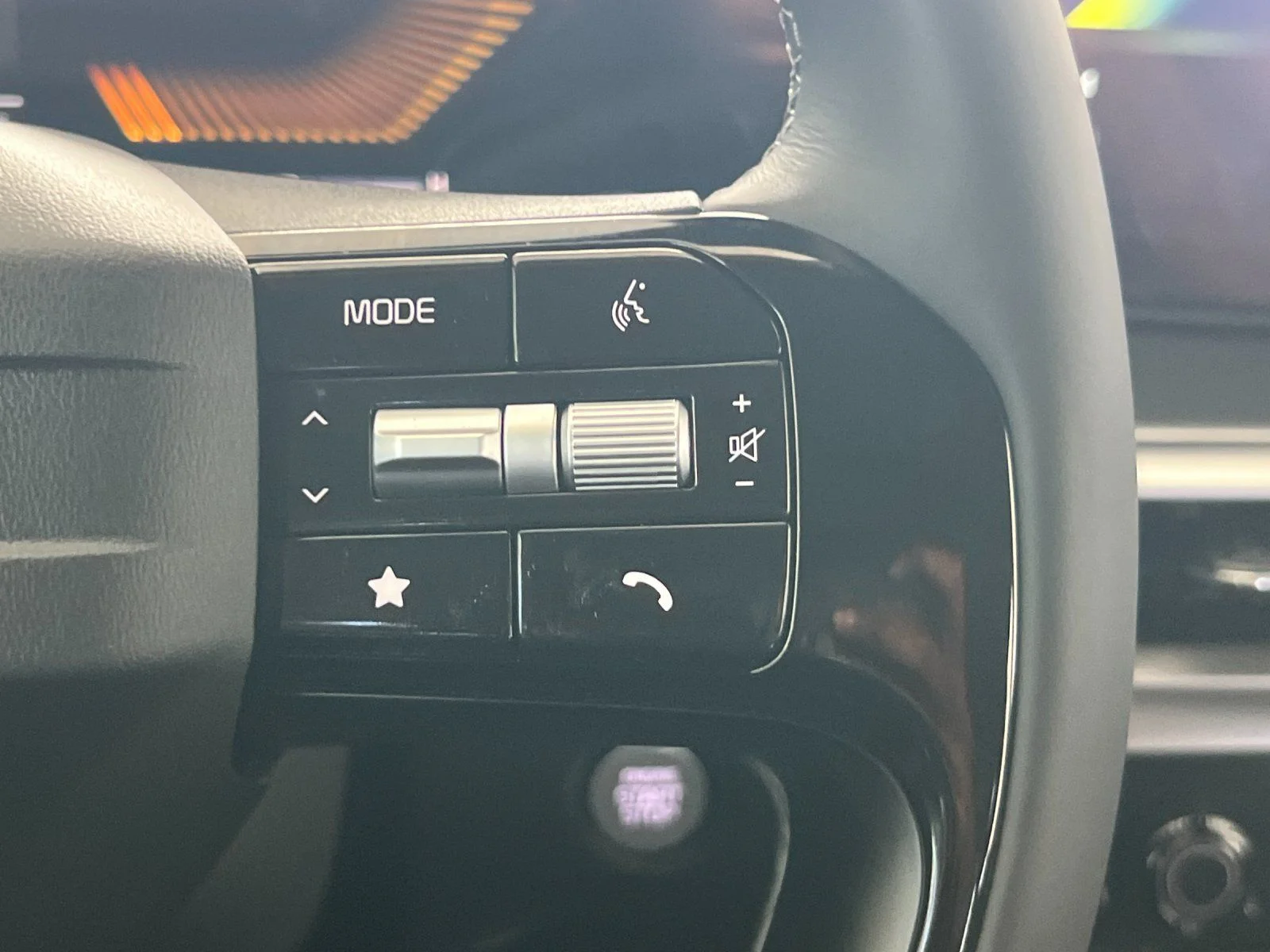 New 2026 White Kia LX image 28