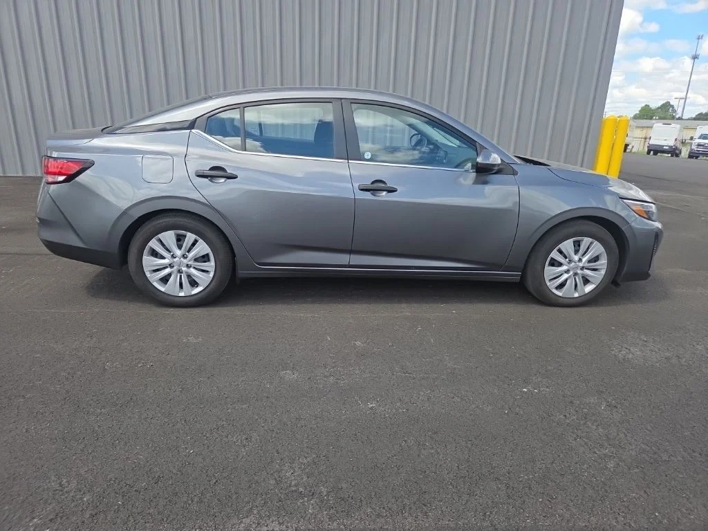 Used 2025 Gray Nissan S image 15