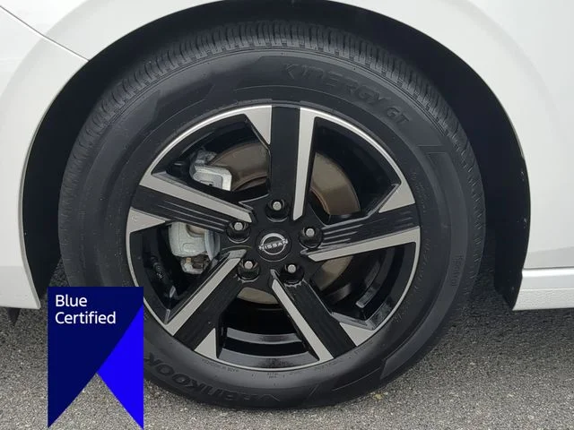 Used 2025 White Nissan SV image 10