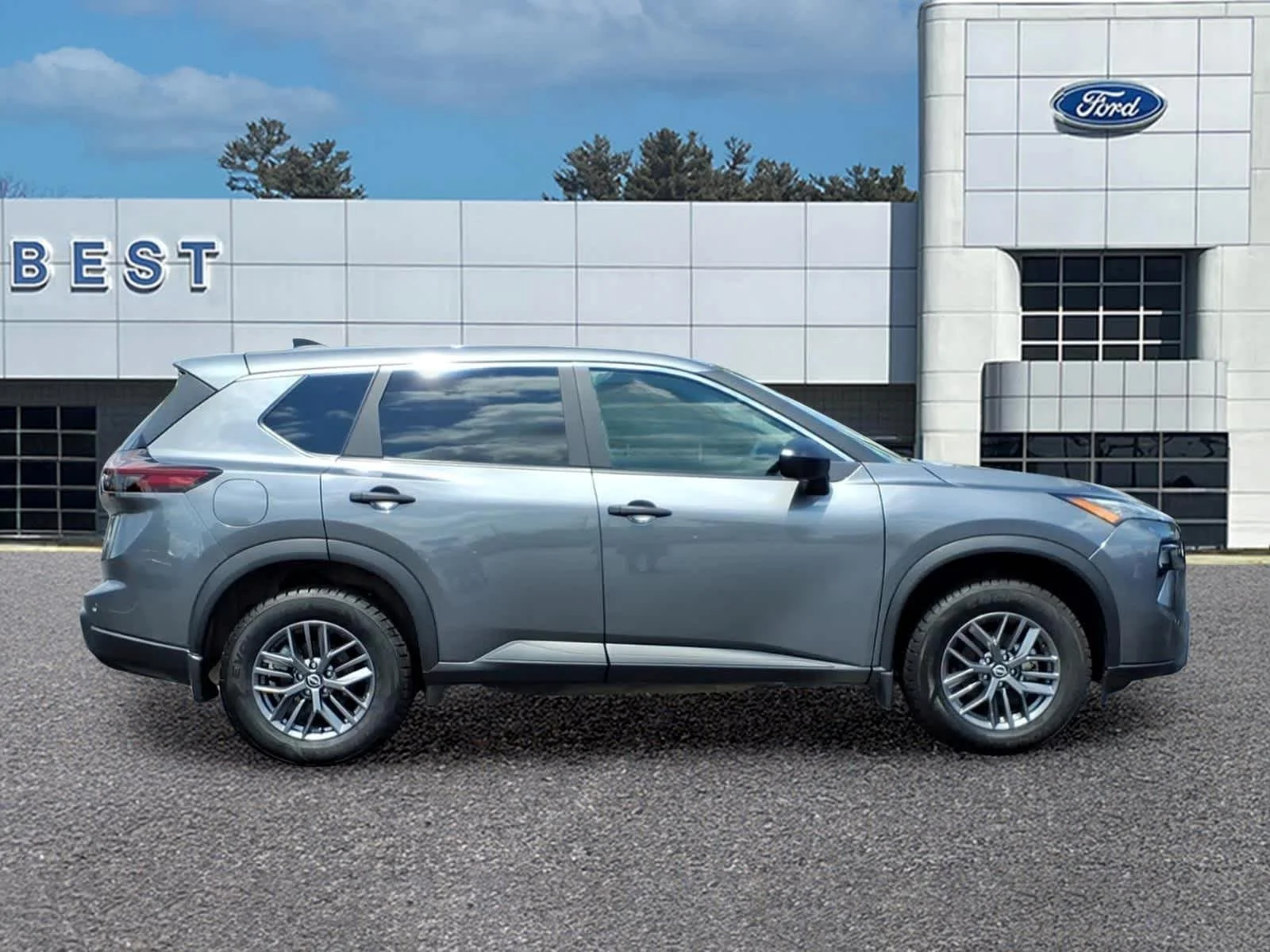 Used 2024 Gun Metallic Nissan S image 8
