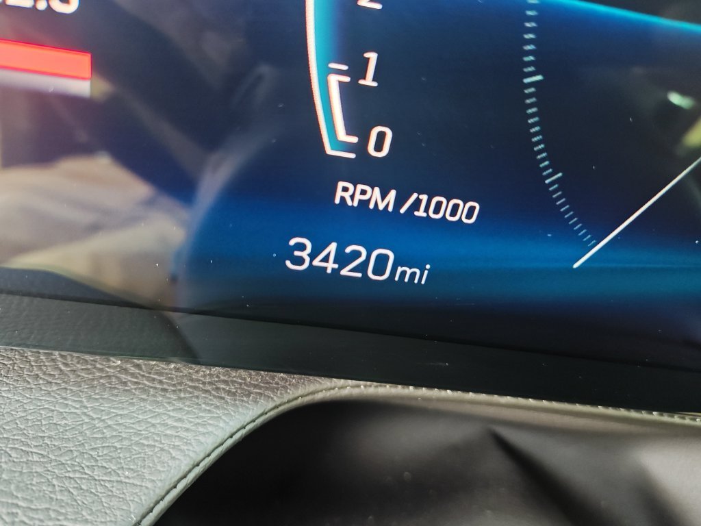 Used 2025 Black Cadillac Premium Luxury image 20