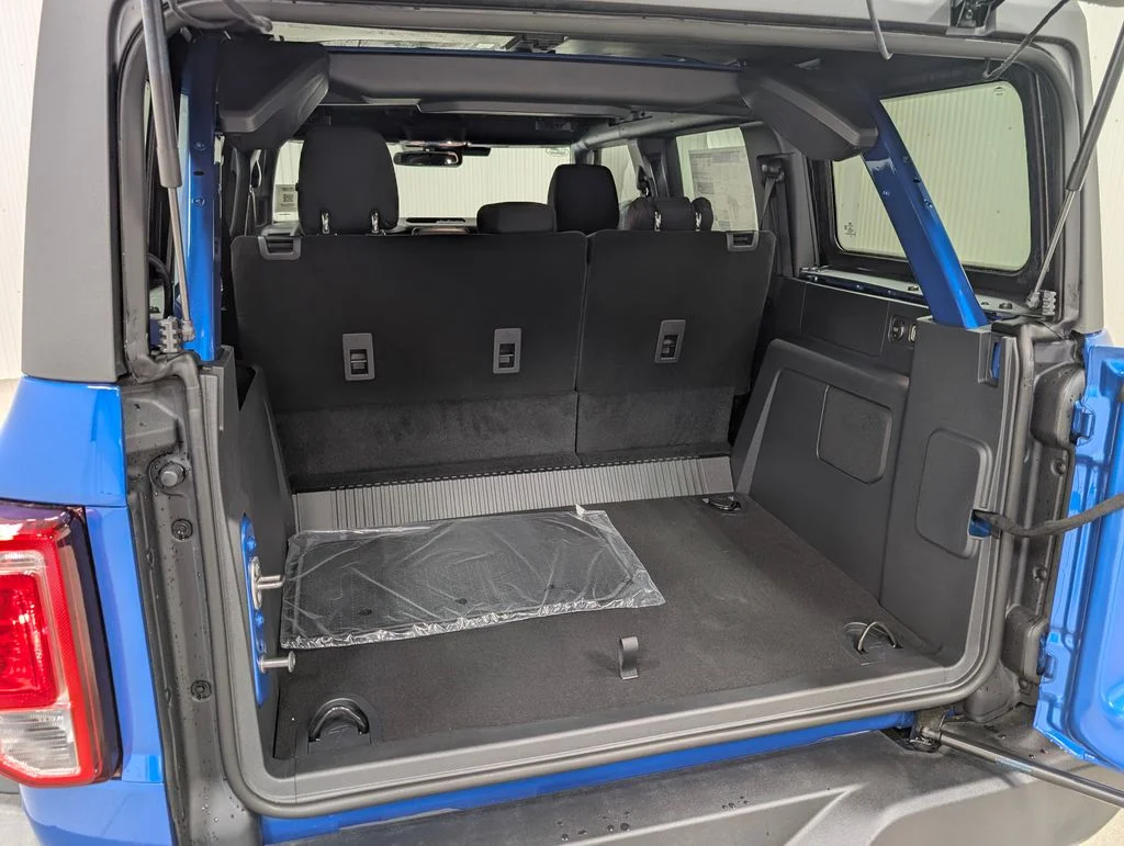 New 2026 Velocity Blue Metallic Ford Big Bend® image 8