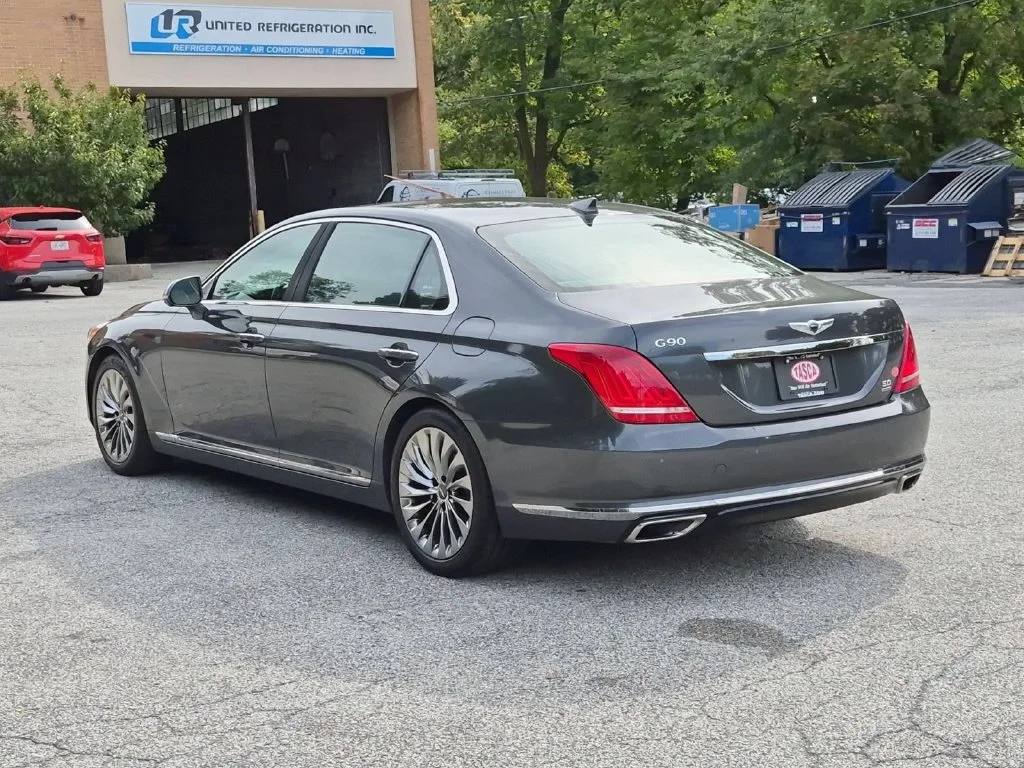 Used 2017 Gray Genesis 5.0 Ultimate image 7