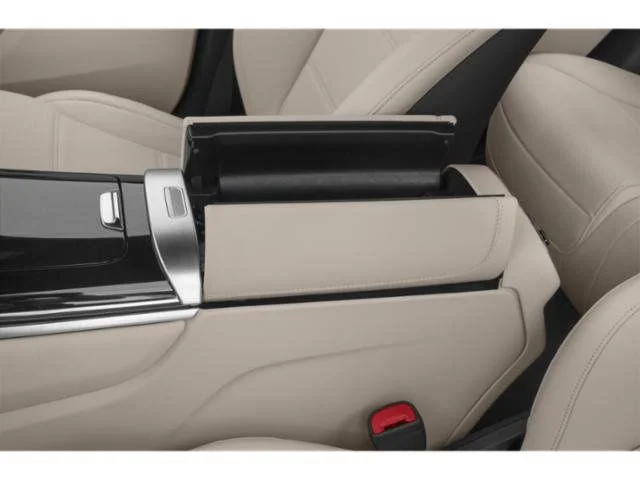 Used 2024 Black Mercedes-Benz GLC 300 image 17