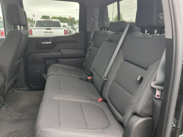 Used 2021 BLACK Chevrolet LT image 29