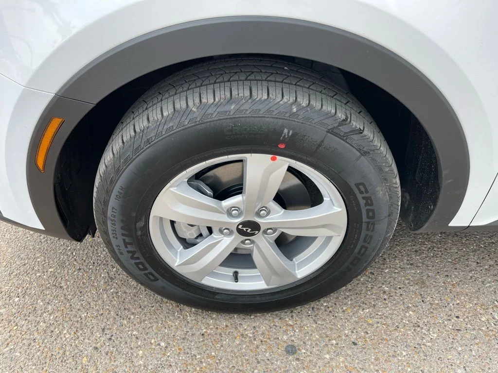 New 2026 White Kia LX image 29