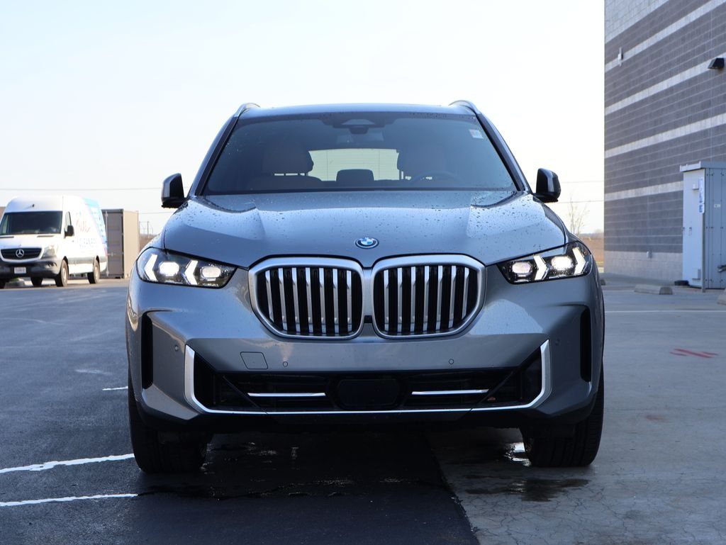Used 2025 BMW X5 50e with VIN 5UX43EU05S9Y47836 for sale in Kansas City, MO
