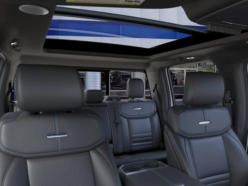 New 2026 Star White Metallic Tri-Coat Ford Platinum® image 22