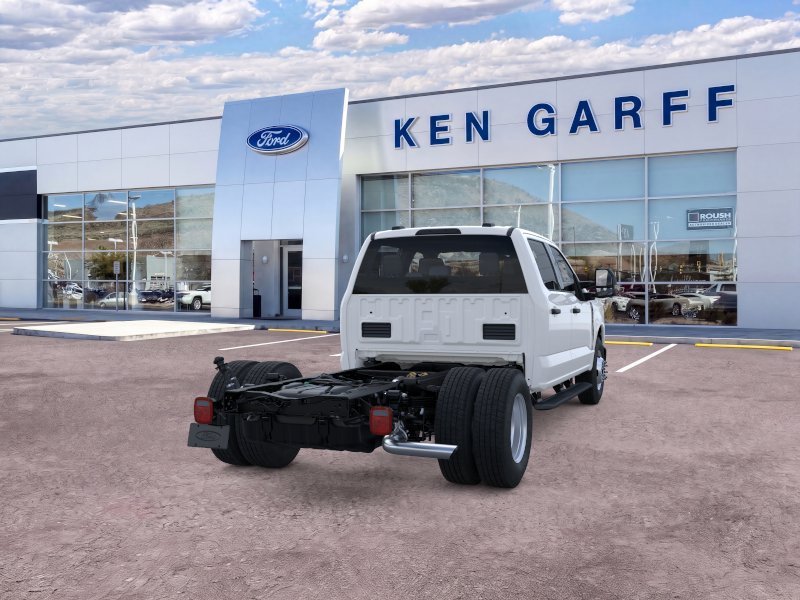 New 2026 Oxford White Ford XL image 8