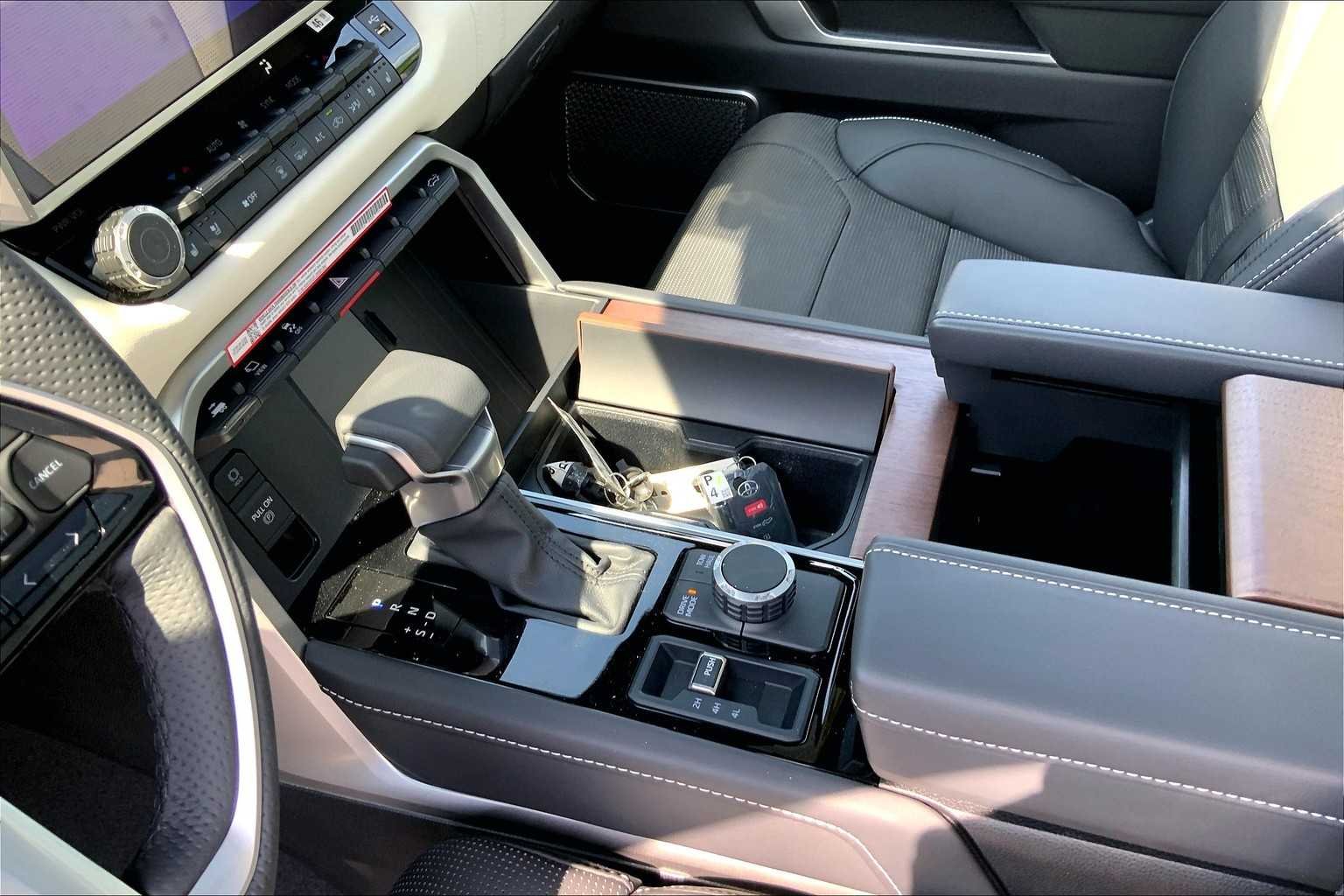 2025 Toyota Tundra Capstone - Photo 7