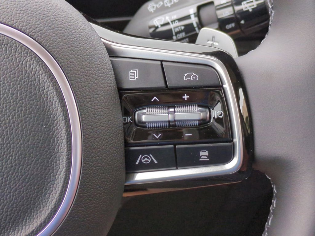 2026 Kia Carnival EX - Photo 31