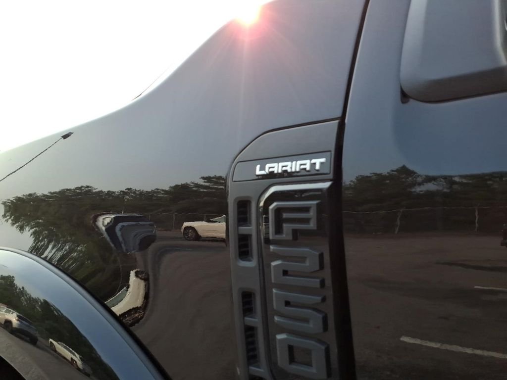 Used 2024 Black Ford Lariat image 14