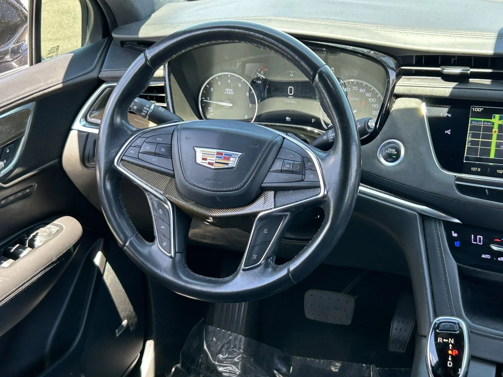 Used 2018 Dark Granite Metallic Cadillac Platinum AWD image 17
