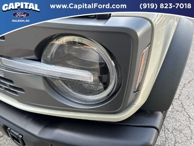 Used 2025 Beige Ford Badlands image 11