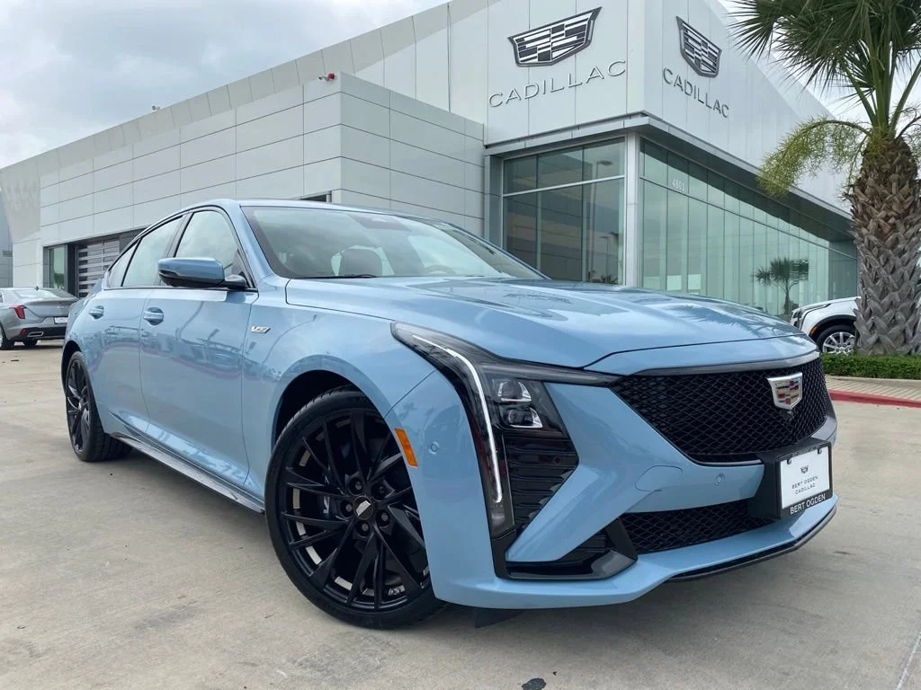 2026 Cadillac CT5 V-Series's photo